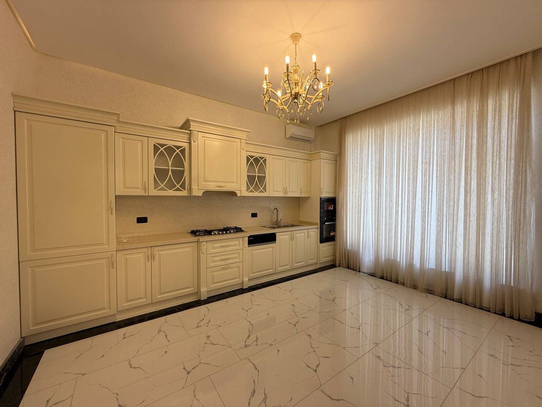 Satılır 6 otaqlı həyət evi/bağ evi 520 m² — Ev, villa, Bakı (6)