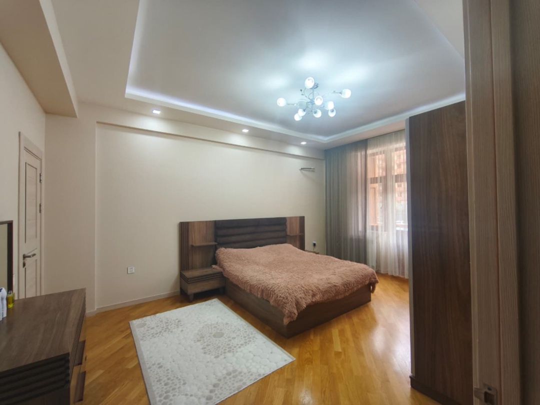 Satılır 3 otaqlı yeni tikili 137 m² — Mənzil, Bakı (7)