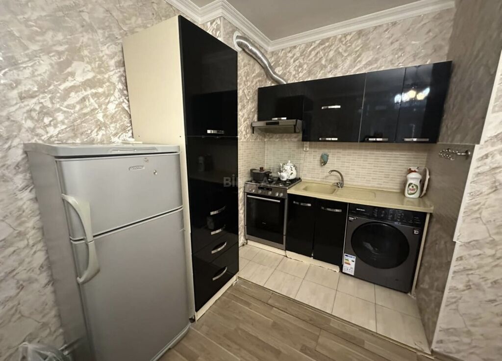 Birbaşa evin sahibinnen. Mənzil kiraye verilir Qaz,Su,İşıq daimidir — Daşınmaz əmlak, Saatlı (5)