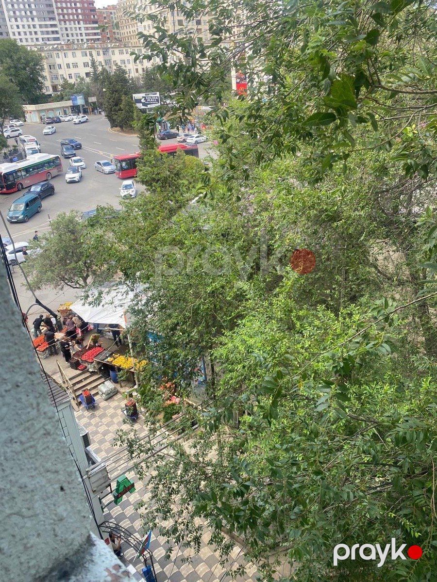 Satılır 2 otaqlı köhnə tikili 52 m² — Mənzil, Bakı (3)