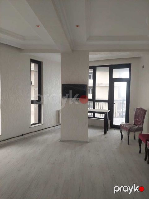 İcarəyə verilir 2 otaqlı yeni tikili 85 m²