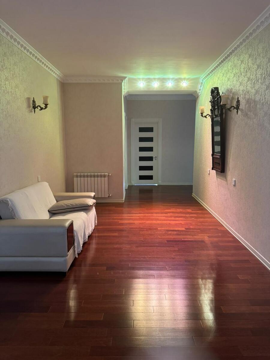 Satılır 6 otaqlı yeni tikili 350 m² — Mənzil, Bakı (4)