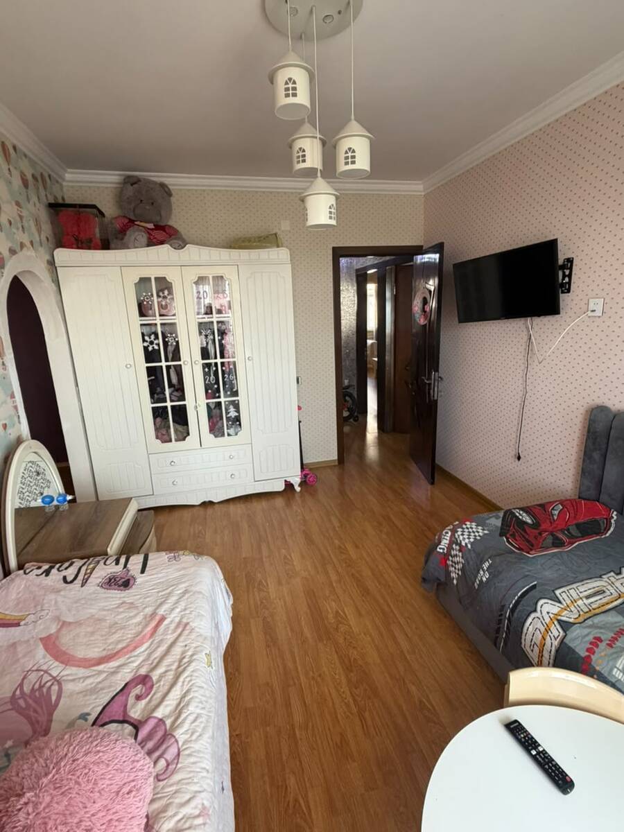 Satılır 4 otaqlı köhnə tikili 100 m² — Mənzil, Bakı (5)
