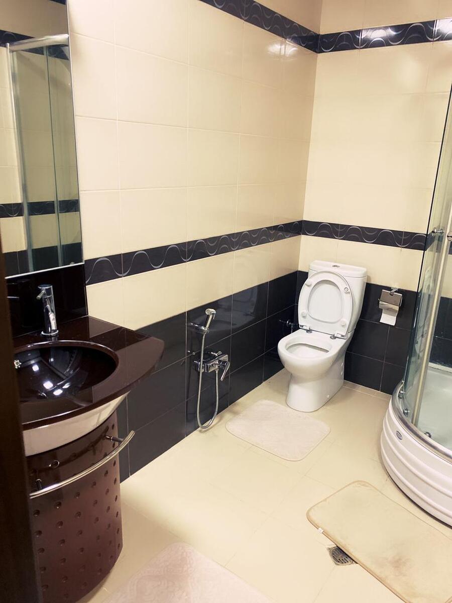 İcarəyə verilir 3 otaqlı yeni tikili 191 m² — Mənzil, Bakı (9)