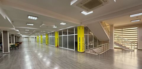 İcarəyə verilir 20 otaqlı ofis 2000 m² — Bakı