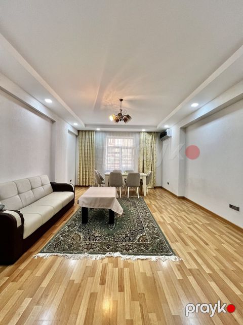 Satılır 2 otaqlı yeni tikili 90 m²