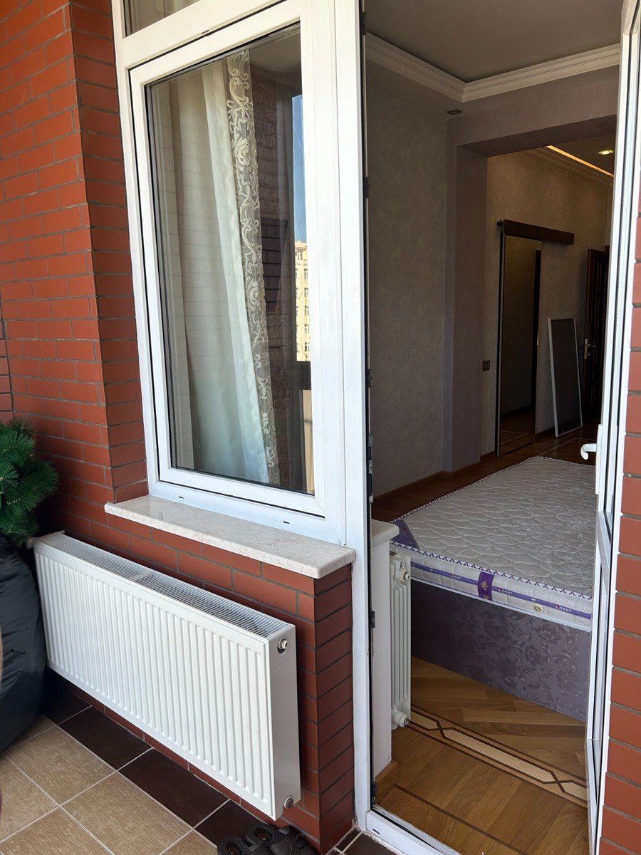Satılır 3 otaqlı yeni tikili 135 m² — Mənzil, Bakı (9)