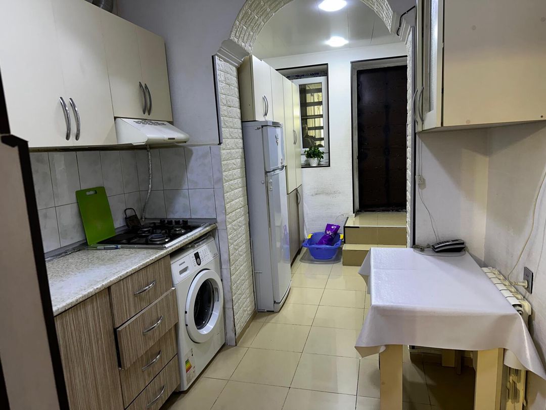İcarəyə verilir 3 otaqlı köhnə tikili 120 m² — Mənzil, Bakı (7)