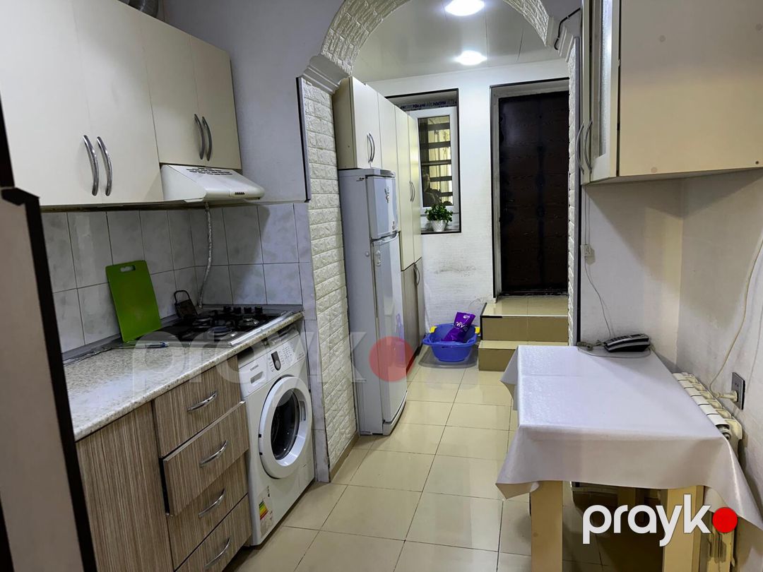 İcarəyə verilir 3 otaqlı köhnə tikili 120 m² — Mənzil, Bakı (7)