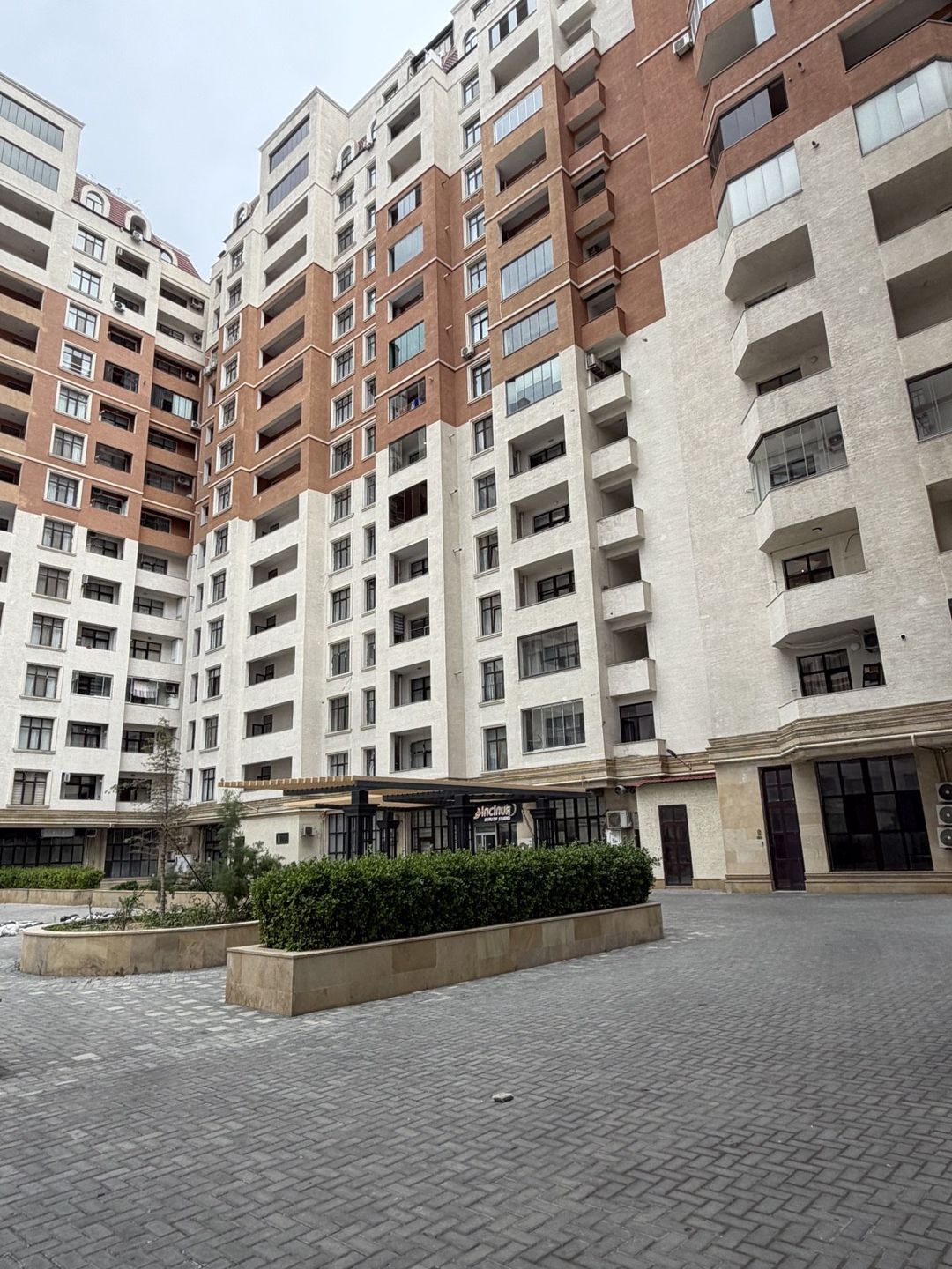 İcarəyə verilir 2 otaqlı yeni tikili 100 m² — Mənzil, Bakı
