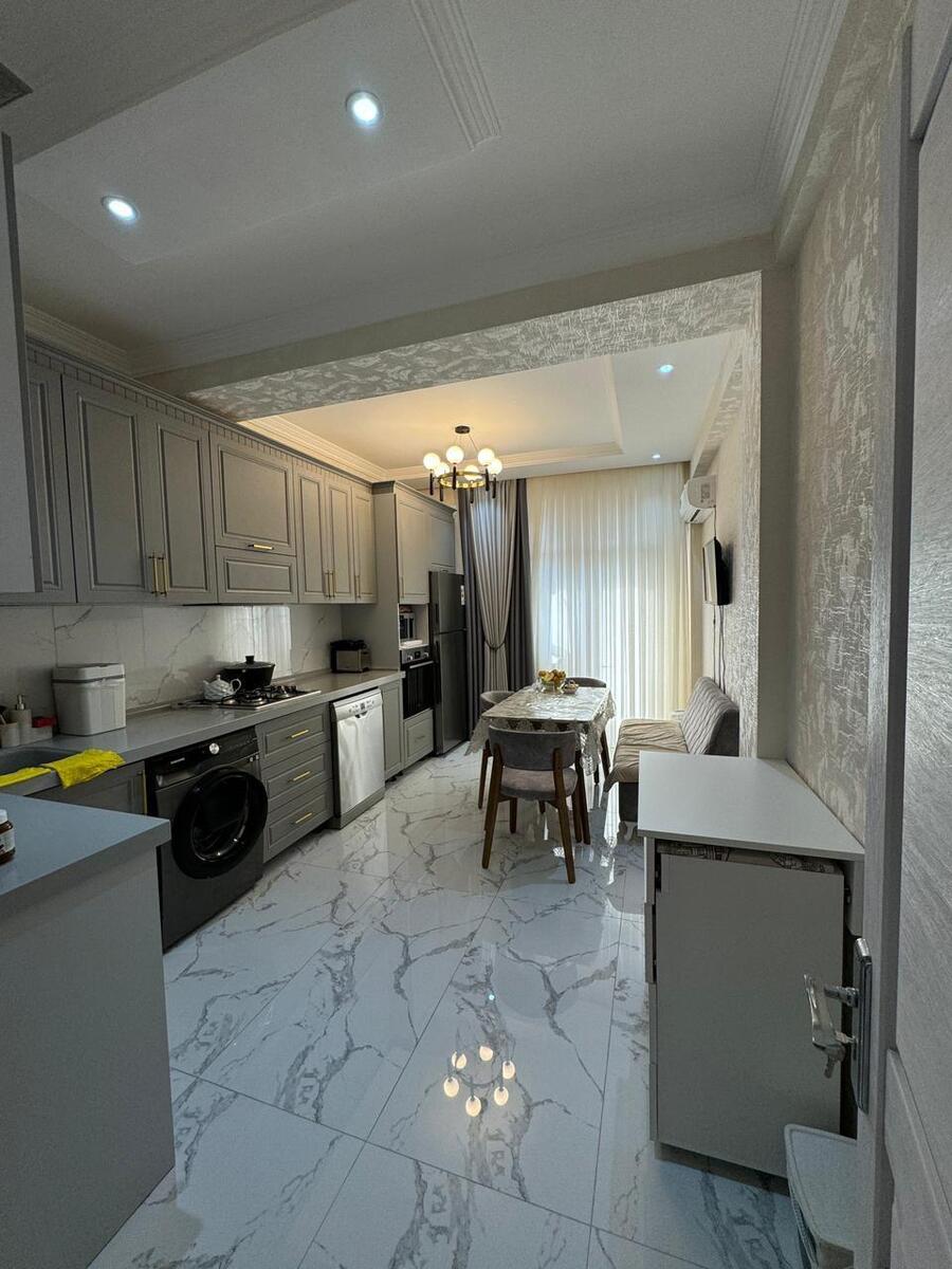 Satılır 3 otaqlı yeni tikili 130 m² — Mənzil, Bakı (7)