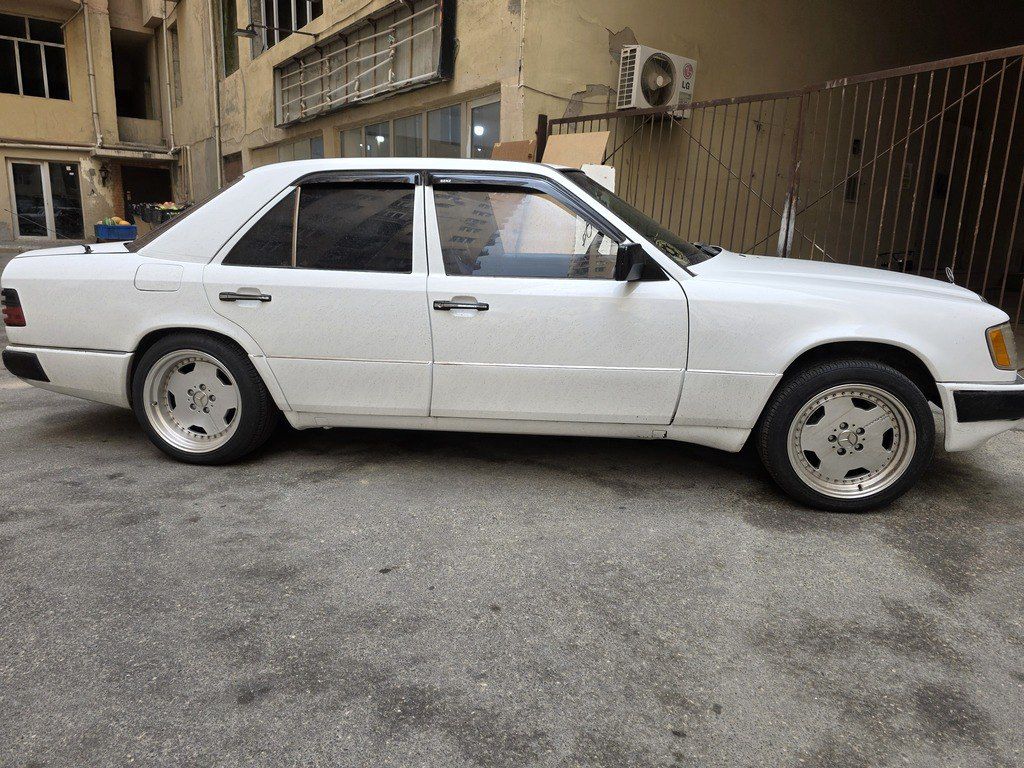 Mercedes 190, 2.3 L, 1990 il, 450 000 km — Avtomobillər, Bakı (3)