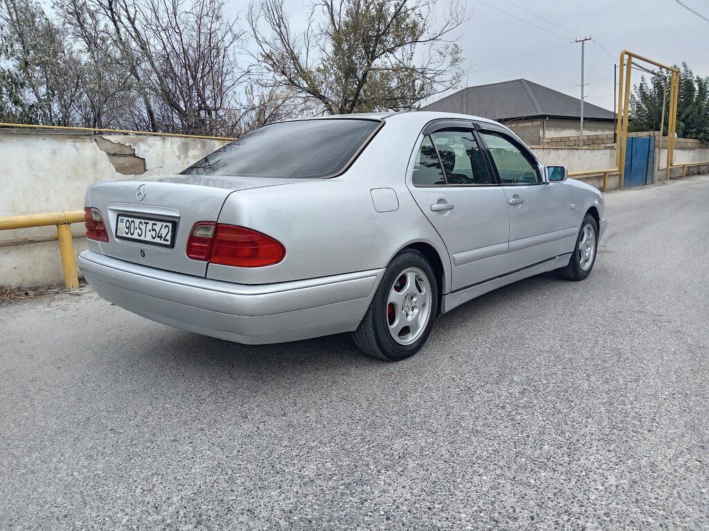 Mercedes E 230, 2.3 L, 1998 il, 355 450 km — Avtomobillər, Sumqayıt (9)