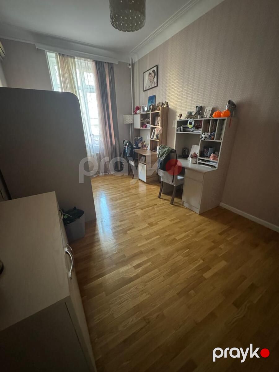 3-otaqlı mənzil, 28 May m., 85 m² — Mənzil, Bakı (7)