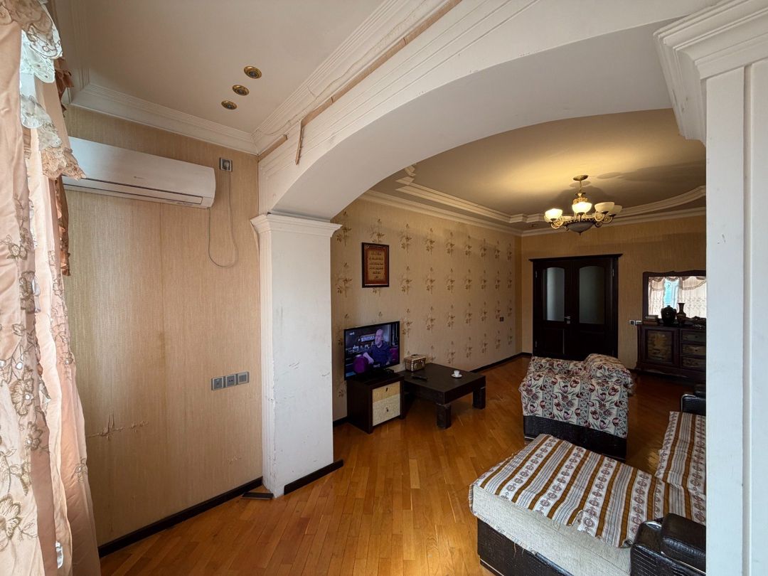 İcarəyə verilir 3 otaqlı köhnə tikili 100 m² — Mənzil, Bakı (9)