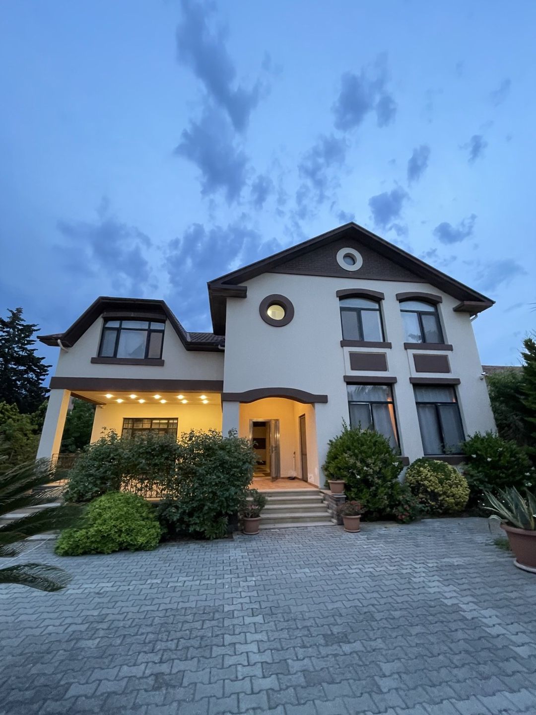 İcarəyə verilir 5 otaqlı həyət evi/bağ evi 400 m² — Ev, villa, Bakı