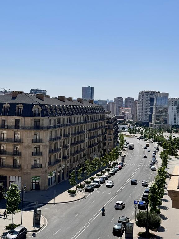 Satılır 5 otaqlı yeni tikili 212 m² — Mənzil, Bakı (5)