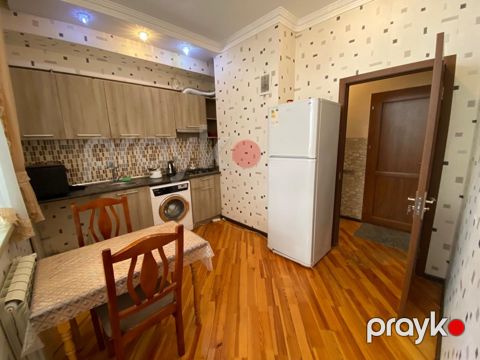 İcarəyə verilir 2 otaqlı yeni tikili 87 m²