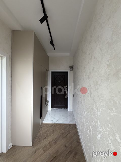 Satılır 3 otaqlı yeni tikili 90 m²