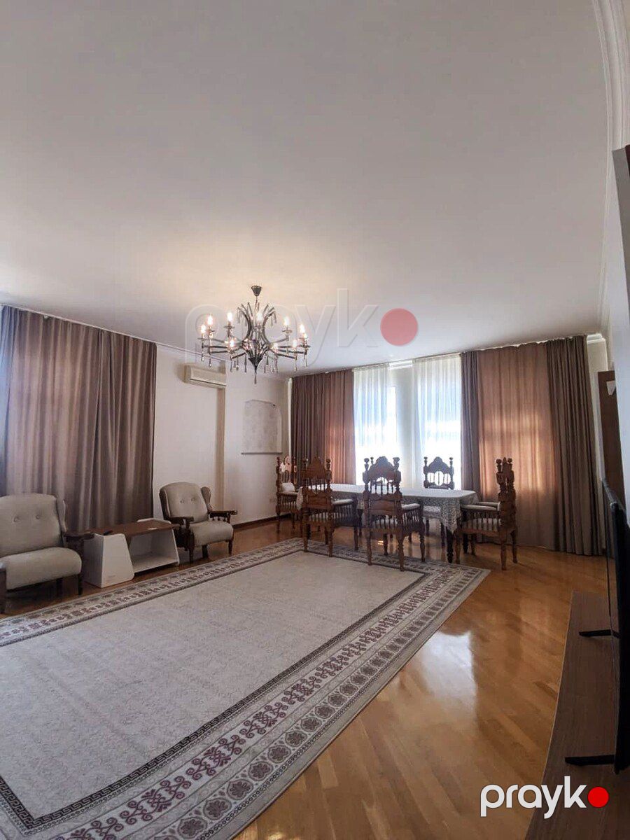 İcarəyə verilir 4 otaqlı yeni tikili 220 m² — Mənzil, Bakı (11)