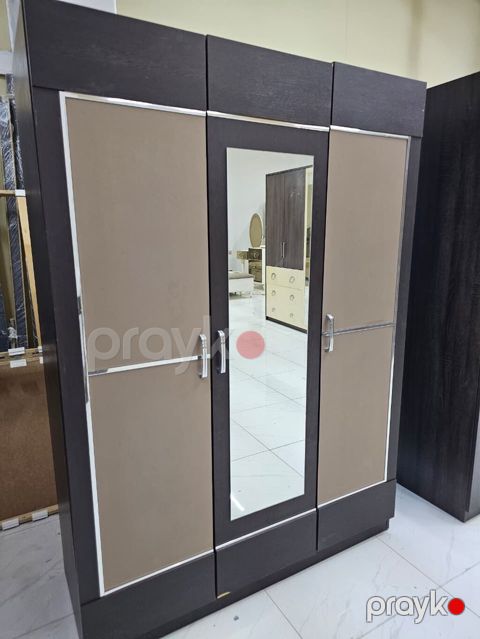 Dolab satılır* Qiymet 155 Azn *Çatdırılma pulsuzdur*afa Eni 1.35 — Digah