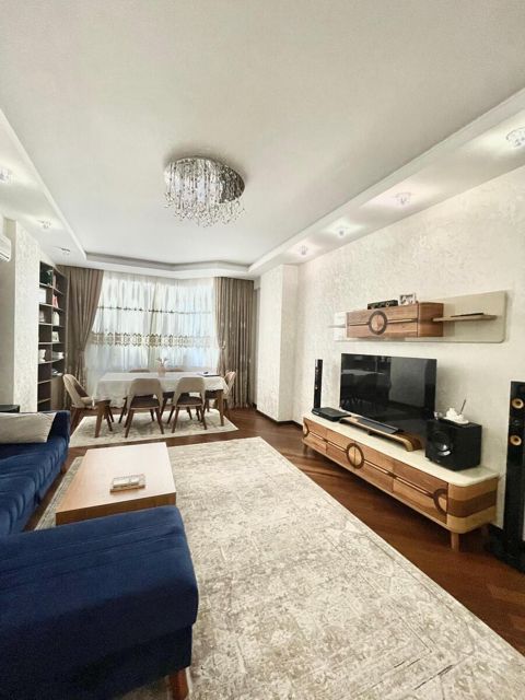 Satılır 3 otaqlı yeni tikili 121 m² — Bakı