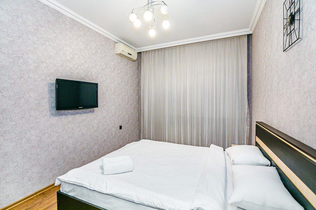 İcarəyə verilir 2 otaqlı yeni tikili 75 m² — Mənzil, Bakı (11)