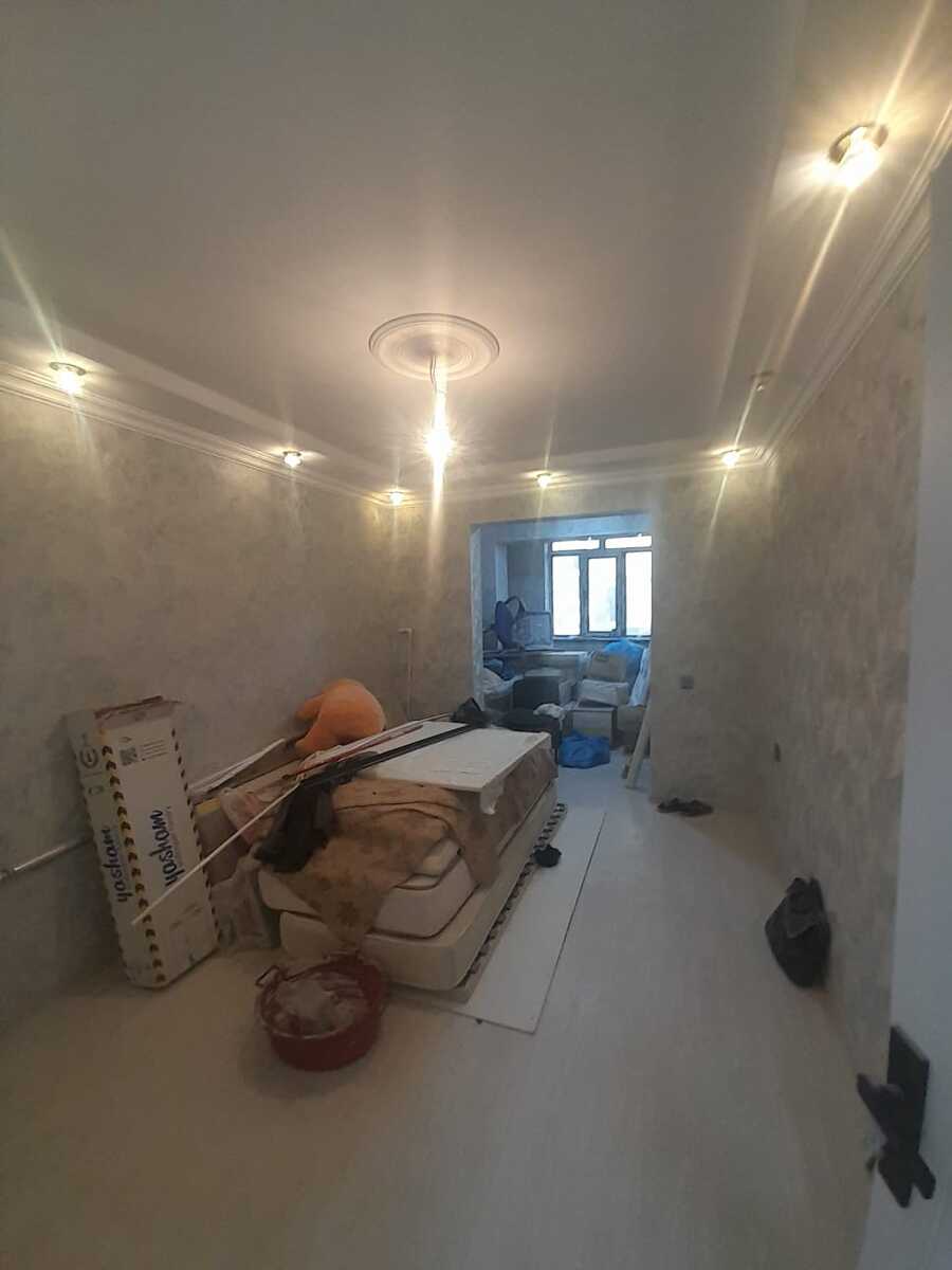 Satılır 4 otaqlı köhnə tikili 65 m² — Mənzil, Bakı (2)