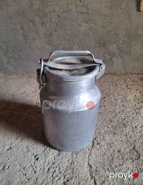 Bak, Metal, 10 l l, İşlənmiş, Ünvandan götürmə — Gəncə