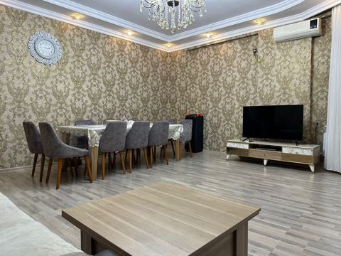 Satılır 4 otaqlı yeni tikili 160 m² — Bakı