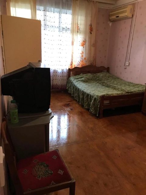 İcarəyə verilir 1 otaqlı köhnə tikili 28 m² — Bakı