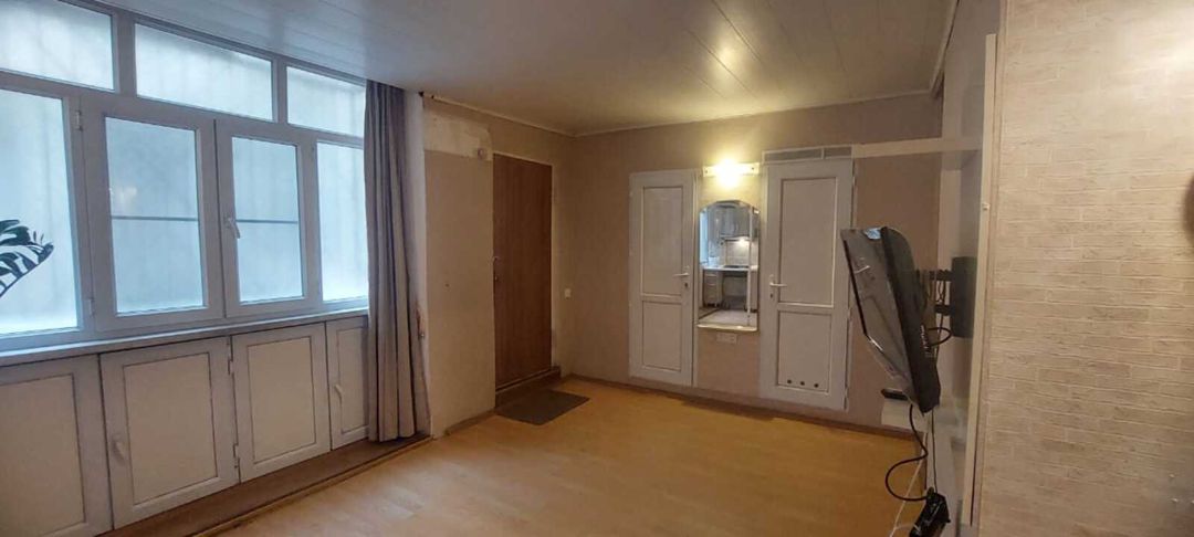 Satılır 1 otaqlı köhnə tikili 57 m² — Mənzil, Bakı (12)