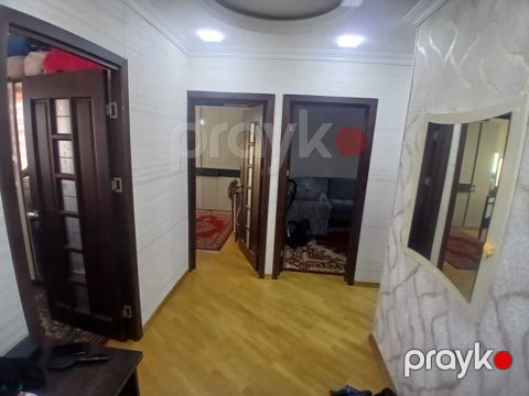 Satılır 3 otaqlı köhnə tikili 70 m²