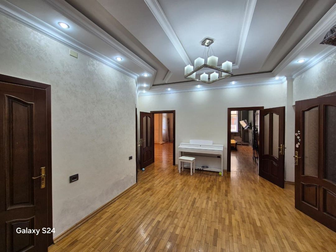 Satılır 4 otaqlı yeni tikili 167 m² — Mənzil, Bakı (11)
