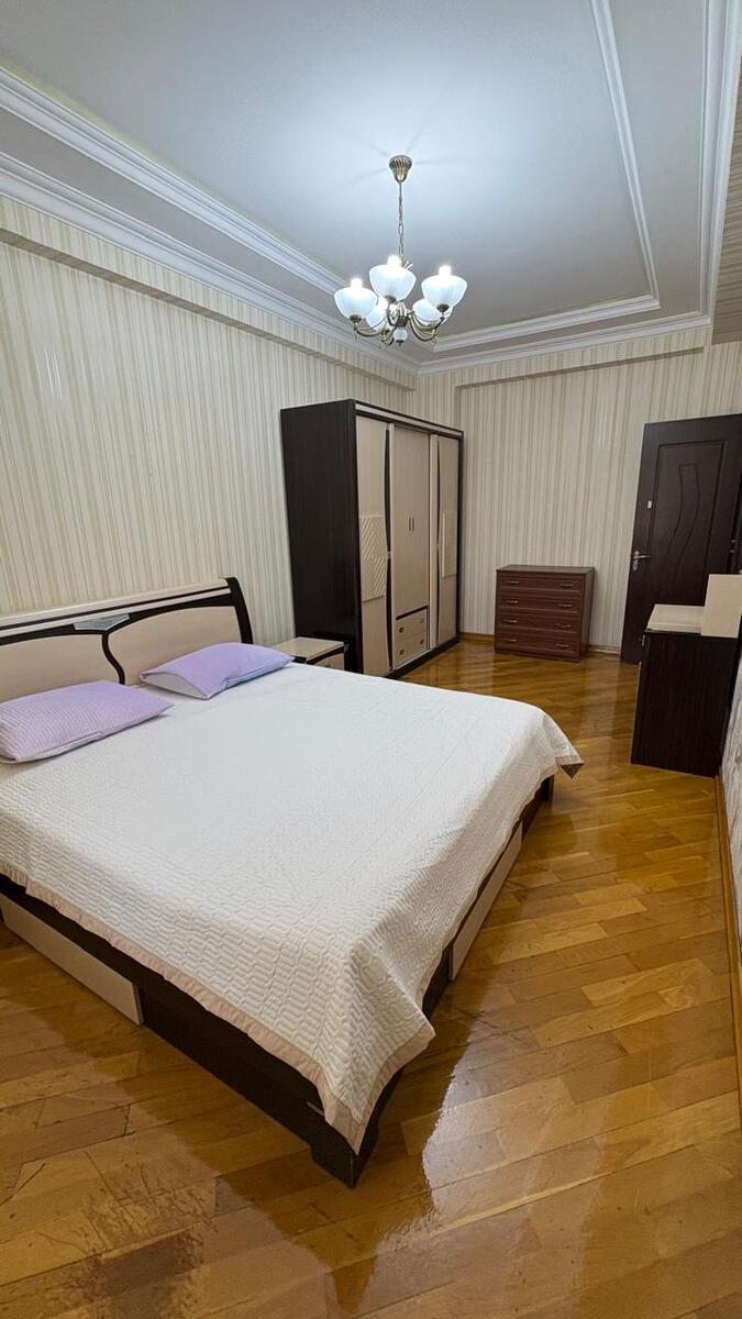 İcarəyə verilir 2 otaqlı yeni tikili 85 m² — Mənzil, Bakı (9)