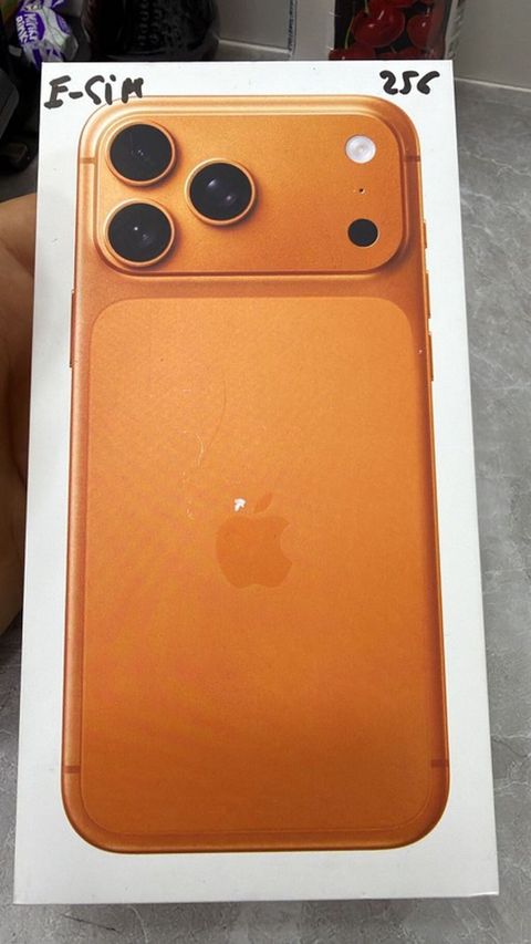 IPhone 17 Pro Max, 256 GB, Narıncı, Zəmanət, Simsiz şarj, Face ID — Bakı