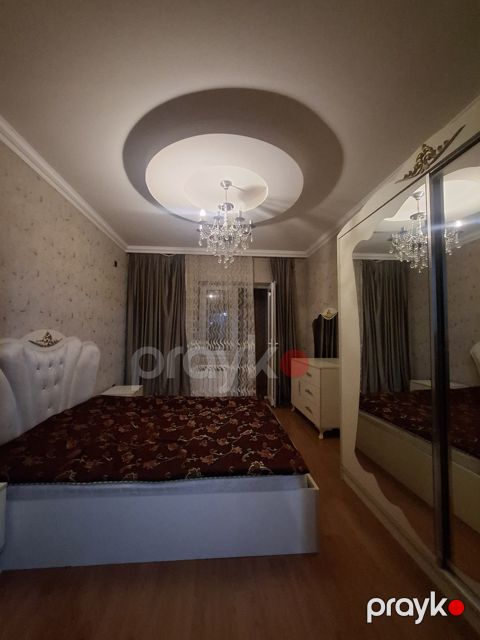 İcarəyə verilir 3 otaqlı köhnə tikili 75 m²