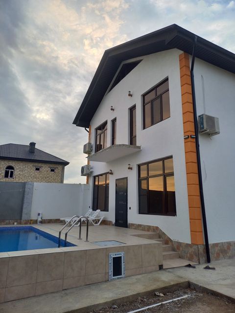 İcarəyə verilir 6 otaqlı həyət evi/bağ evi 170 m² — Şəki