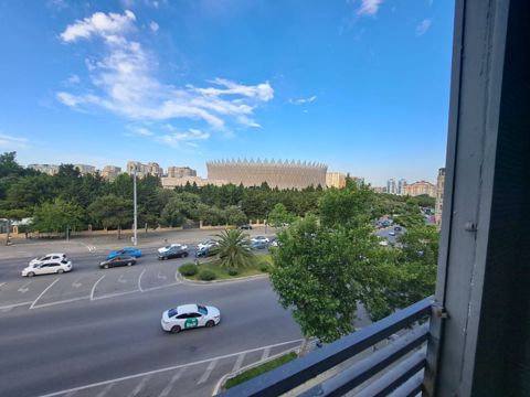 Satılır 1 otaqlı köhnə tikili 36 m² — Bakı