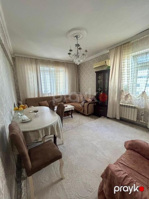 Satılır 3 otaqlı köhnə tikili 54 m²