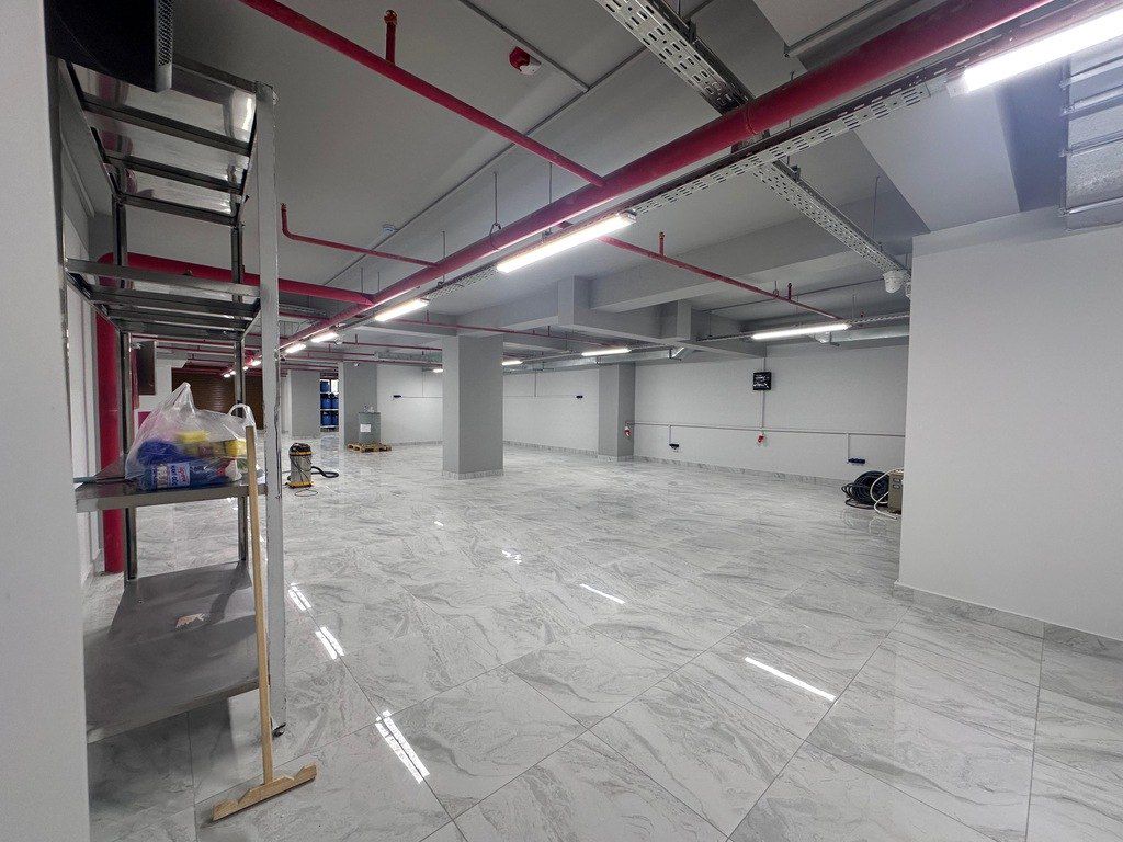 Satılır obyekt 315 m² — Əmlak, Bakı