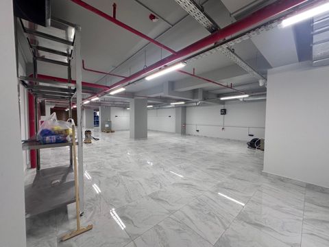 Satılır obyekt 315 m² — Bakı