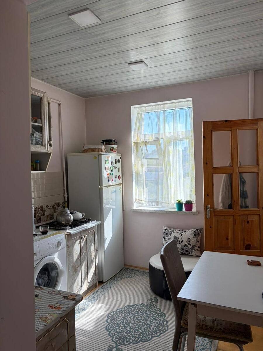 Satılır 2 otaqlı köhnə tikili 57 m² — Mənzil, Bakı (5)