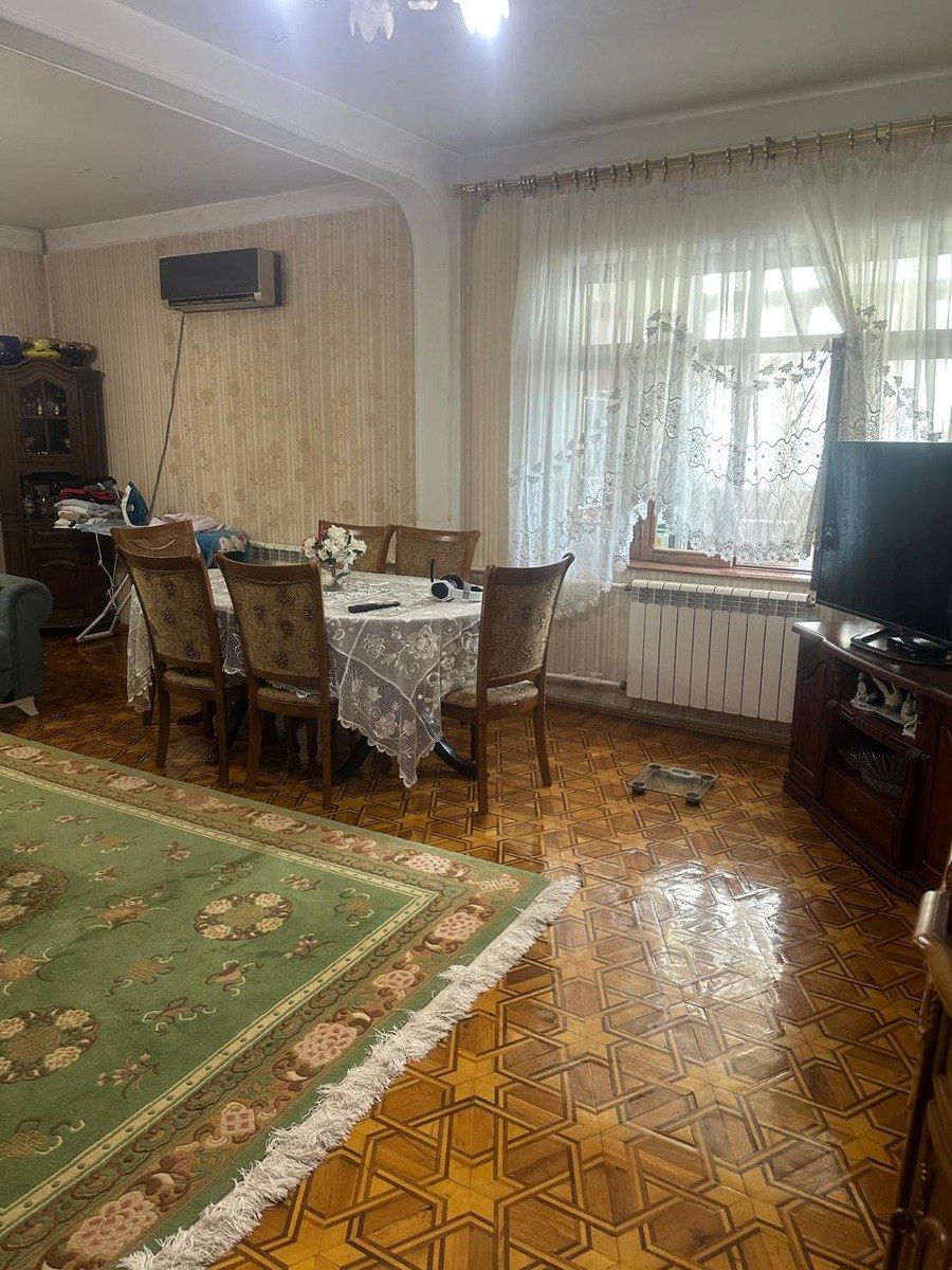 Satılır 5 otaqlı köhnə tikili 110 m² — Mənzil, Bakı (2)