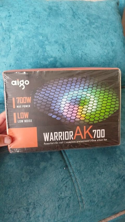 Aigo 700w qida bloku — Xaçmaz