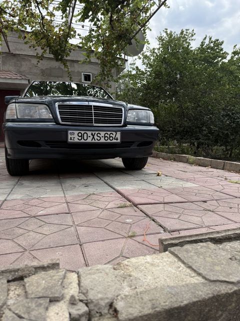 Mercedes C 240, 2.4 L, 2000 il, 247 000 km — Bakı
