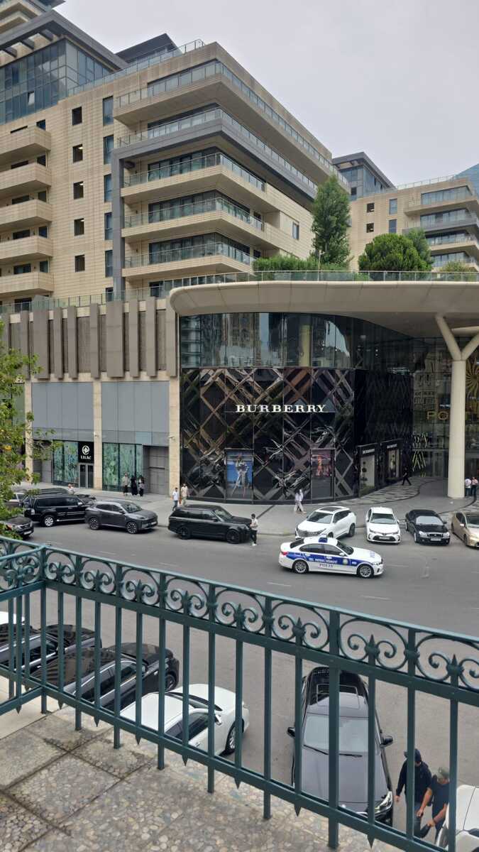 İcarəyə verilir 2 otaqlı köhnə tikili 95 m² — Mənzil, Bakı (2)