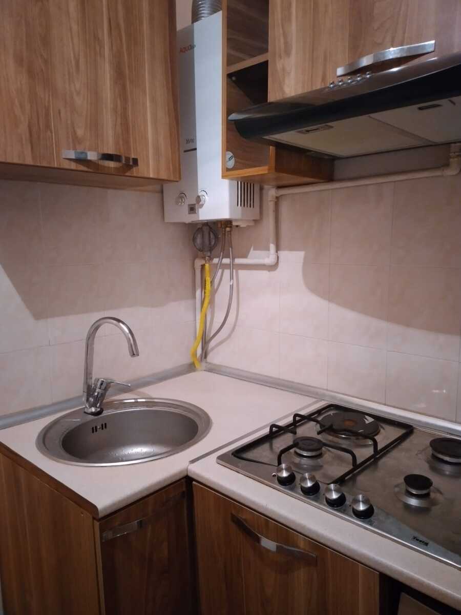 İcarəyə verilir 2 otaqlı köhnə tikili 65 m² — Mənzil, Bakı (10)