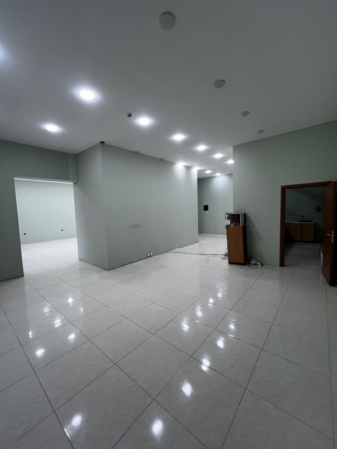 İcarəyə verilir obyekt 175 m² — Əmlak, Bakı (6)