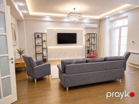 İcarəyə verilir 4 otaqlı yeni tikili 213 m²